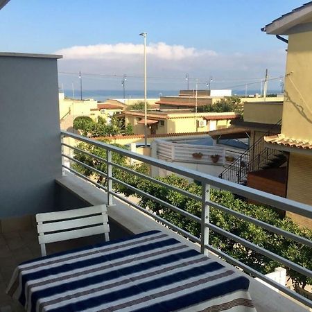 Appartement Sunset House à Fiumicino Extérieur photo