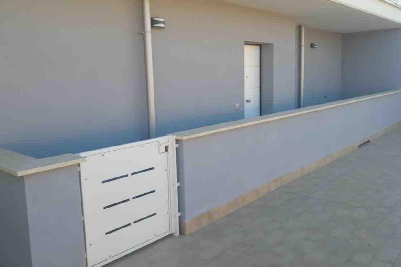 Appartement Sunset House à Fiumicino Extérieur photo